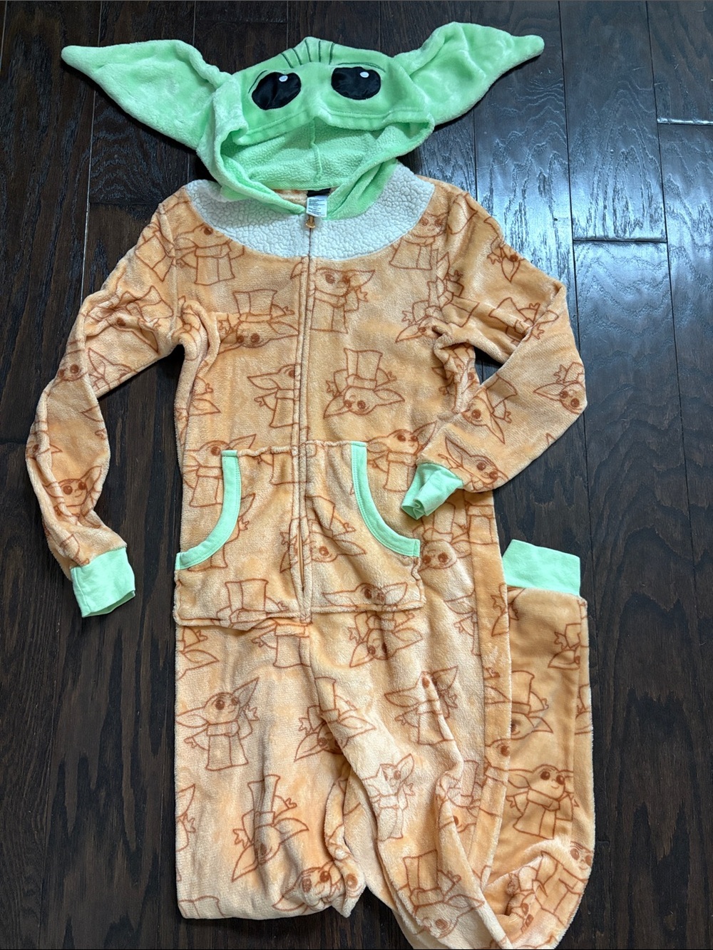 Star Wars baby yoda onesie adult Pajama Set size small